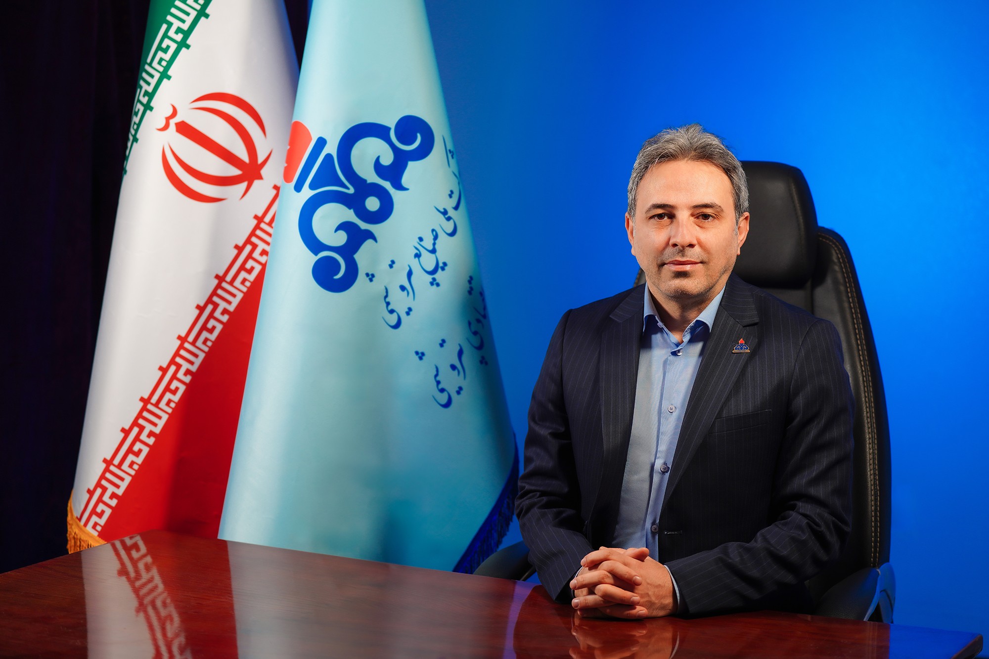 اکبر پیربدلی ثمرین